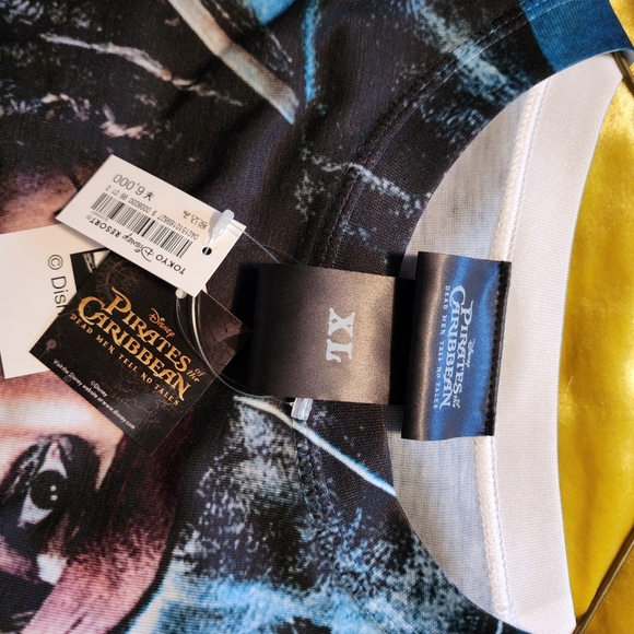 Japan, Disney Pirates of the Caribbean t-shirt New w/ Tags, XL - Picture 3 of 5